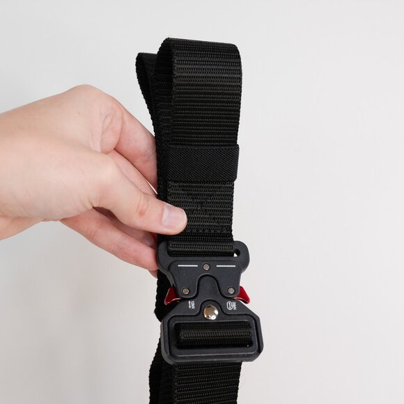 Tactical Quick-Release Black Belt - Picture 2 of 11